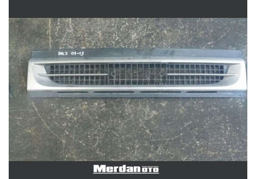 Iveco Daily 2 Ön Panjur Çıkma Parçası