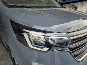 Renault Trafic 4 çıkma sağ ön far led