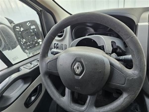 Renault Trafic 3 sürücü airbaği