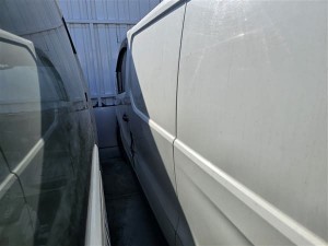 Renault Trafic 3 sol sürgülü kapı beyaz